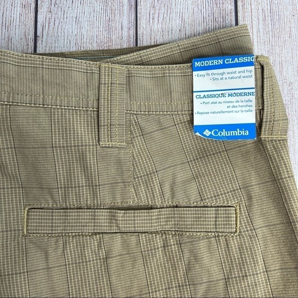 Columbia Omni Shade Shorts 38 NWT - Picture 4 of 6